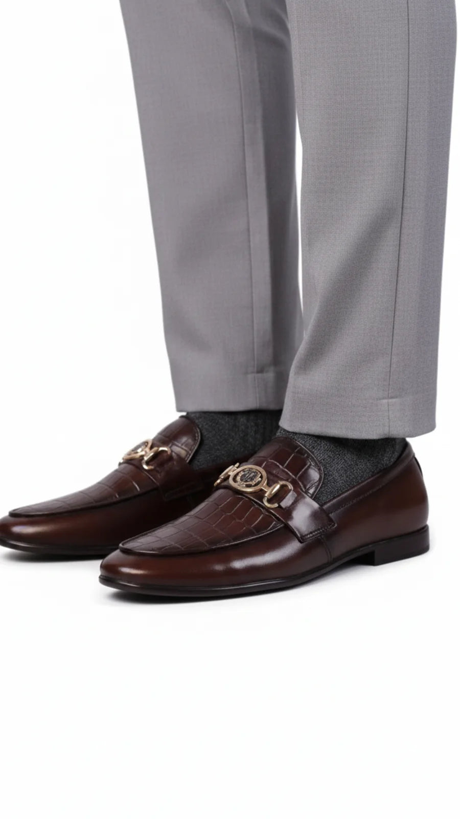 Brown Crocodile-Texture Leather Loafers 
