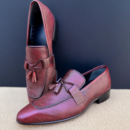 Maroon Textured Leather Tassel Loafers